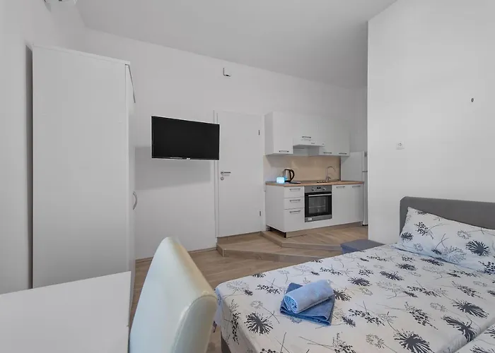 Mima Apartments
